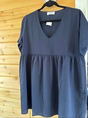 Zenana NWT Outfitters Navy V-Neck dress or top